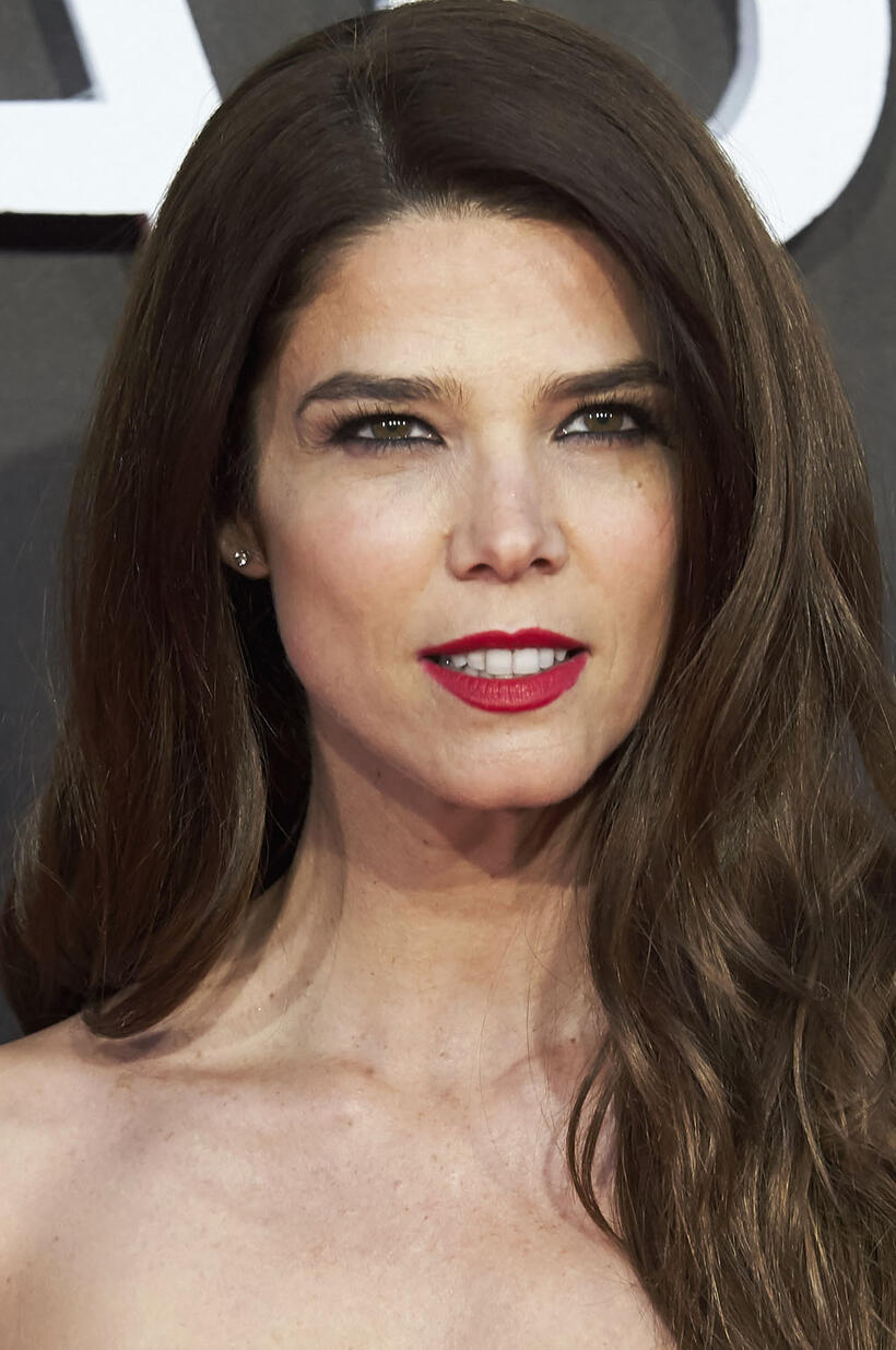Juana Acosta at the "Las Chicas Del Cable" premiere in Madrid.