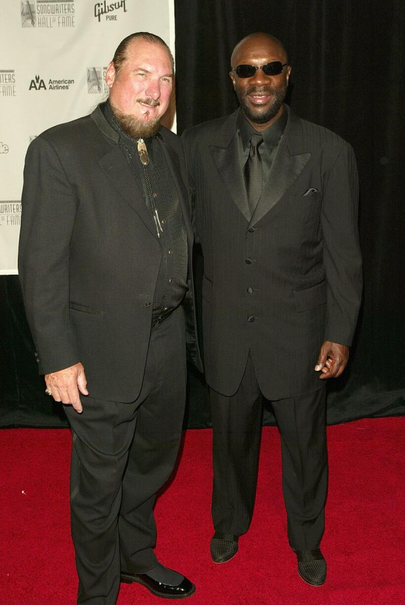 Isaac Hayes and Steve Cropper at the 2005 Songwriters Hall of Fame induction ceremony at the Marriott Marquis Hotel.