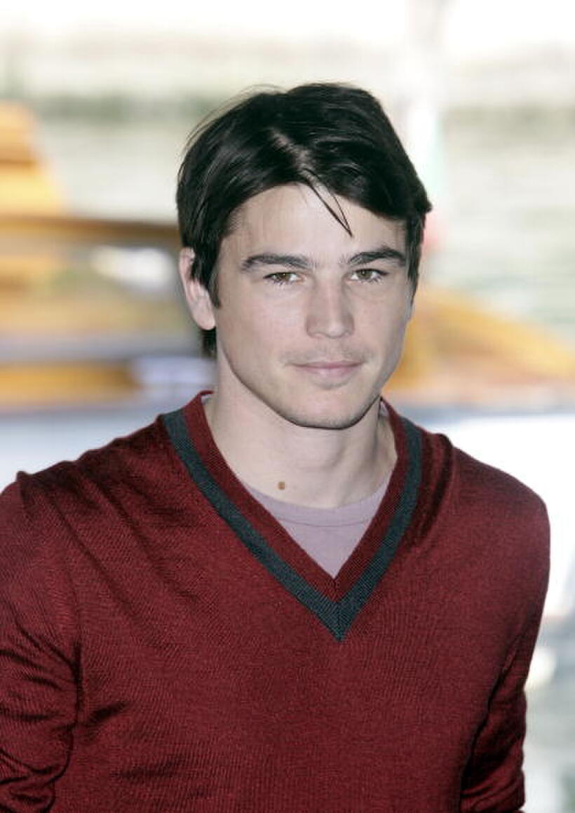 Josh Hartnett at the photocall of "The Black Dahlia" at the 63rd Venice Film Festival.