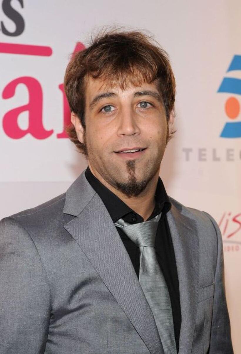 Andres Herrera at the premiere of "Sin Tetas No Hay Paraiso."
