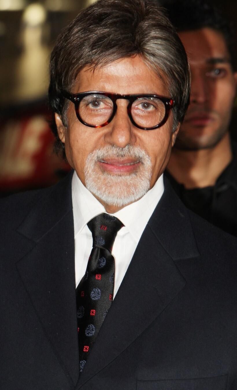 Amitabh Bachchan at the premiere of "Chandni Chowk To China."