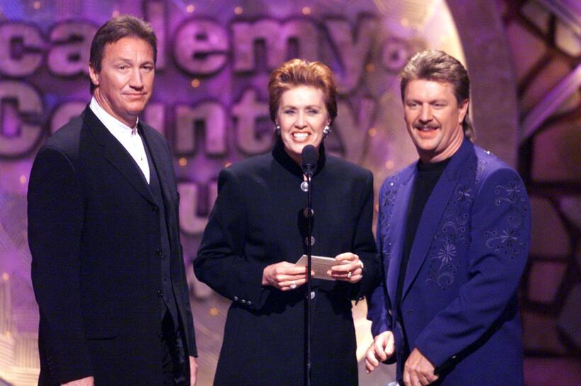 Alan Autry, Janie Fricke and Joe Diffie at the 34th Annual Academy of Country Music Awards.