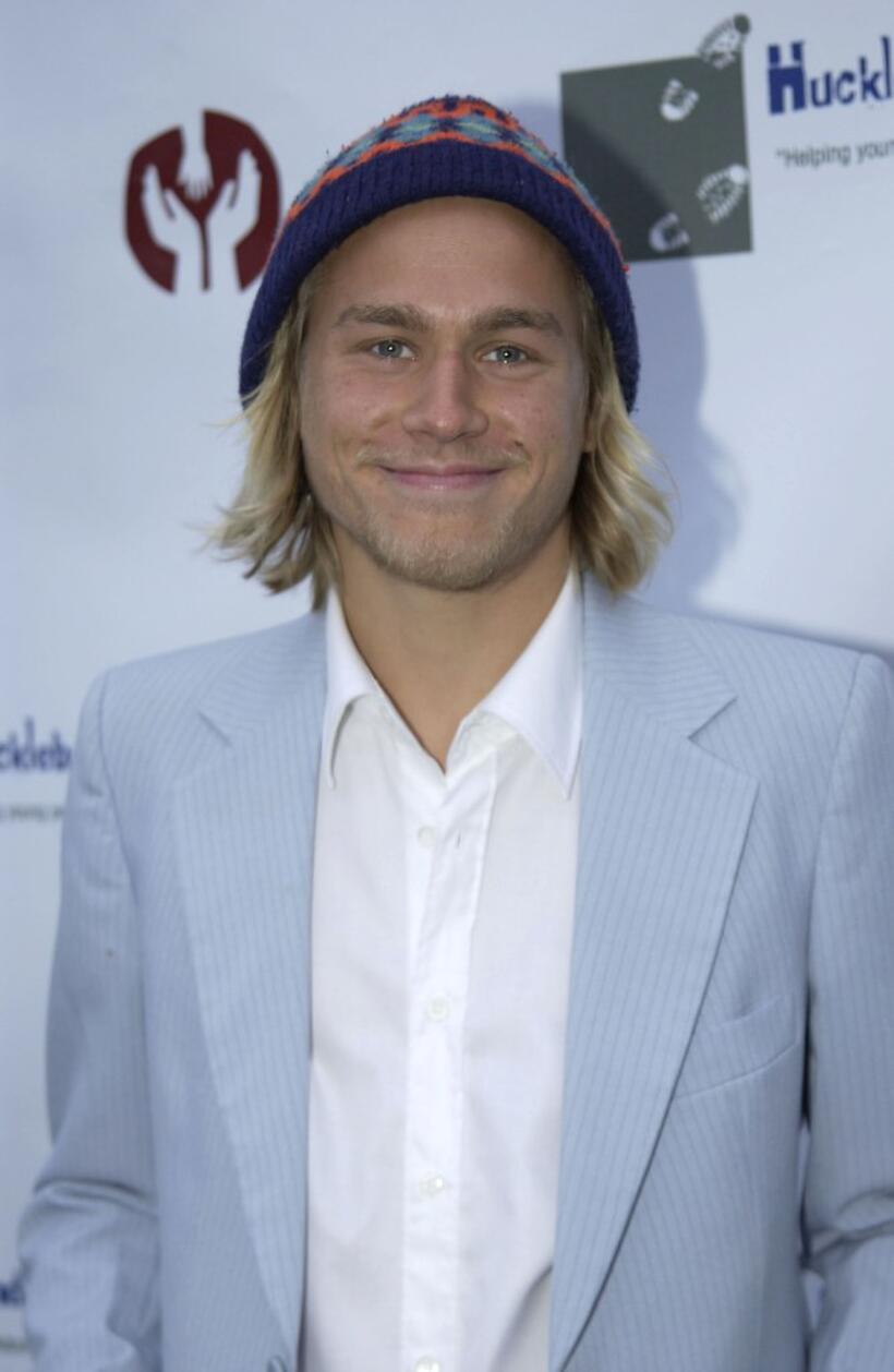 Charlie Hunnam at the Lifes Not Still Adolescence And Adolescents Benefit And Exhibit Sponsored By the Huck Fund.