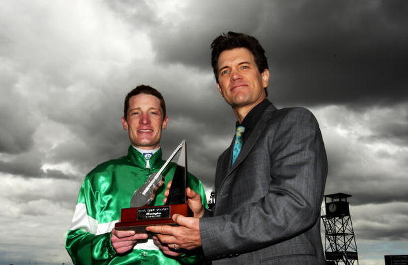 Mark Zara and Chris Isaak at the 2008 Emirate Stakes Day.