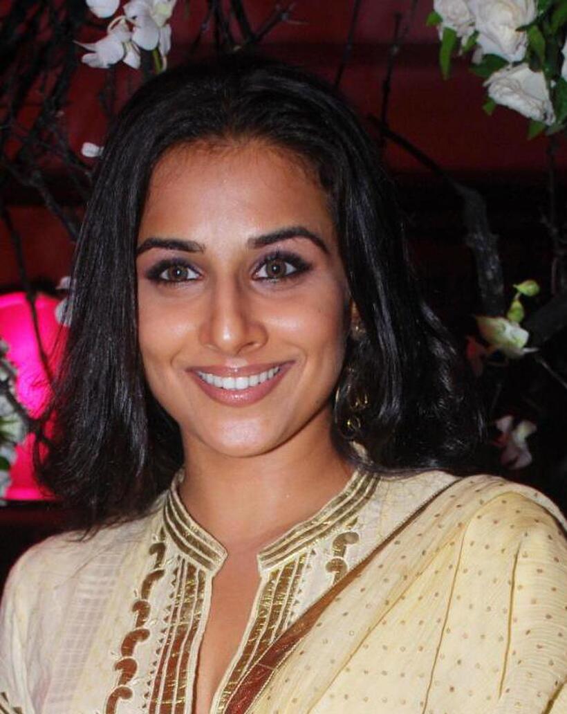 Vidya Balan at the Ramesh Taurani's wedding Anniversary.