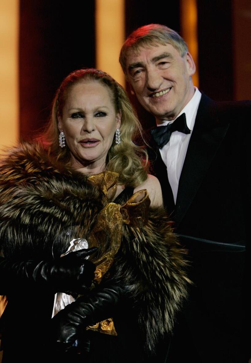 Ursula Andress and Gottfried John at the Diva Awards 2007.