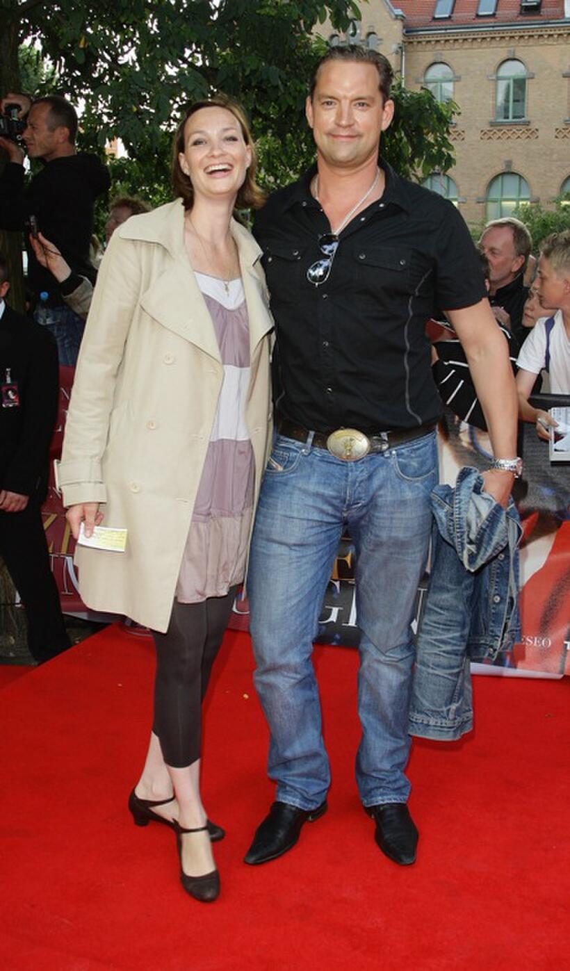 Sandya Mierswa and Christian Kahrmann at the German premiere of "Los Abrazos Rotos."