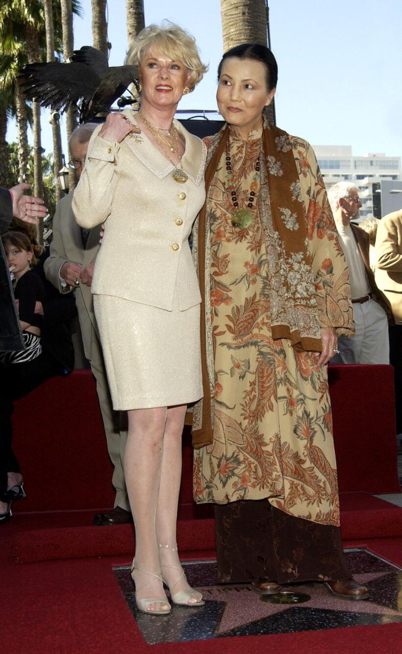 Tippi Hedren and Kieu Chinh at the Hollywood Walk of Fame.