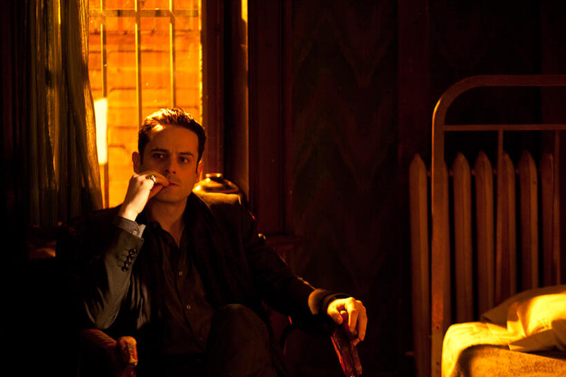 Luke Kirby as Ethan in "The Samaritan."