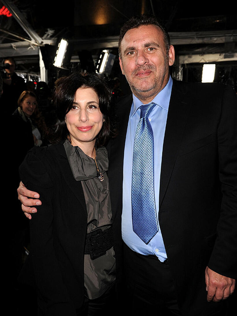 Sue Kroll and Graham King at the premiere of "The Edge Of Darkness."