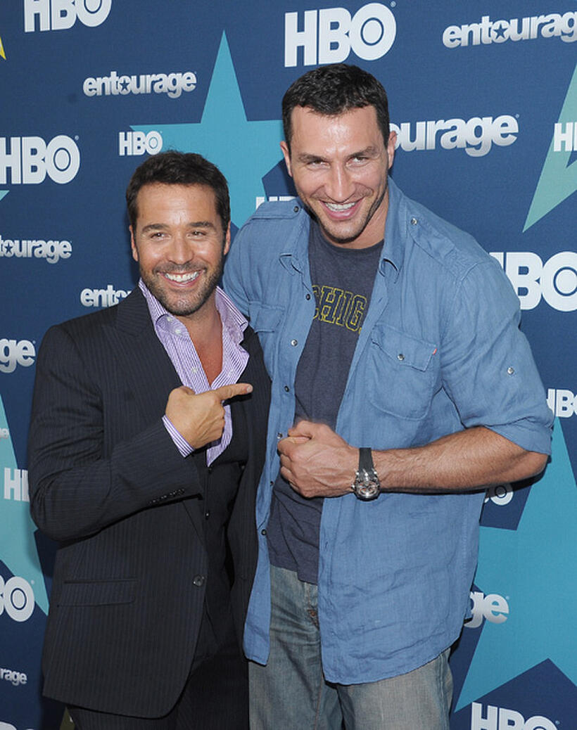 Jeremy Piven and Wladimir Klitschko at the New York Season 8 premiere of "Entourage."