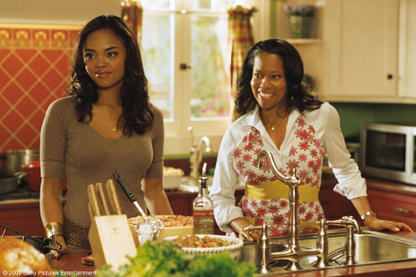 Sharon Leal and Regina King in "This Christmas."