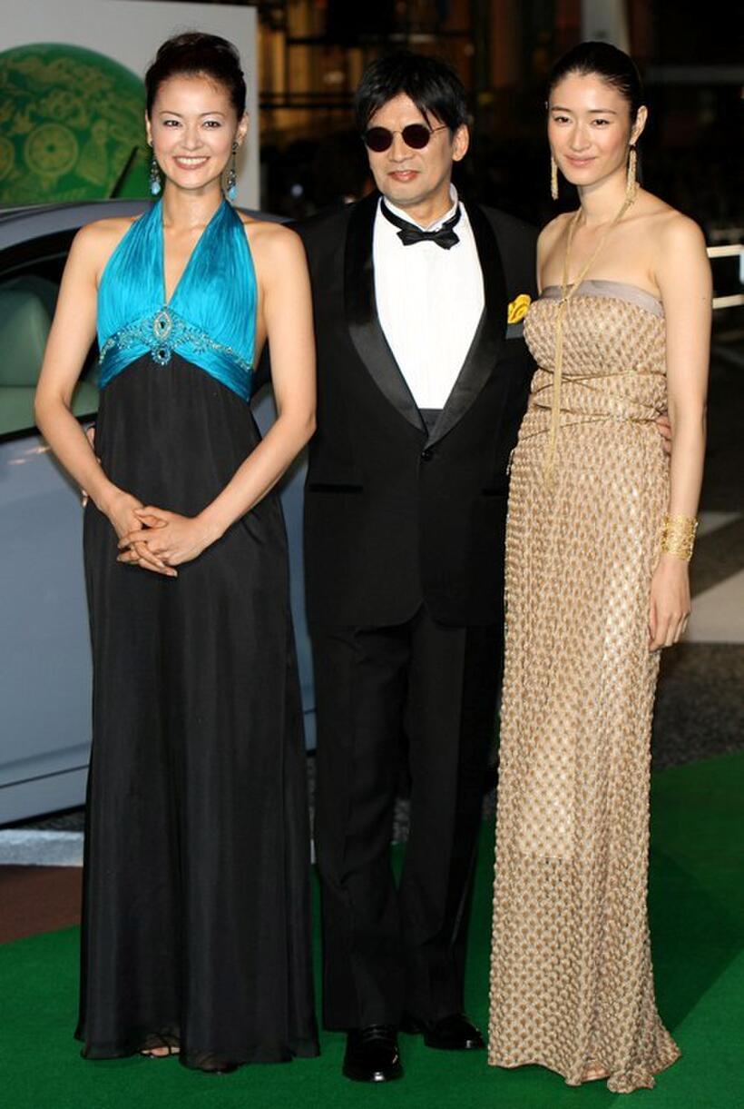 Tomoka Kurotani, Yoshimitsu Morita and Koyuki at the 22nd Tokyo International Film Festival Opening Ceremony.