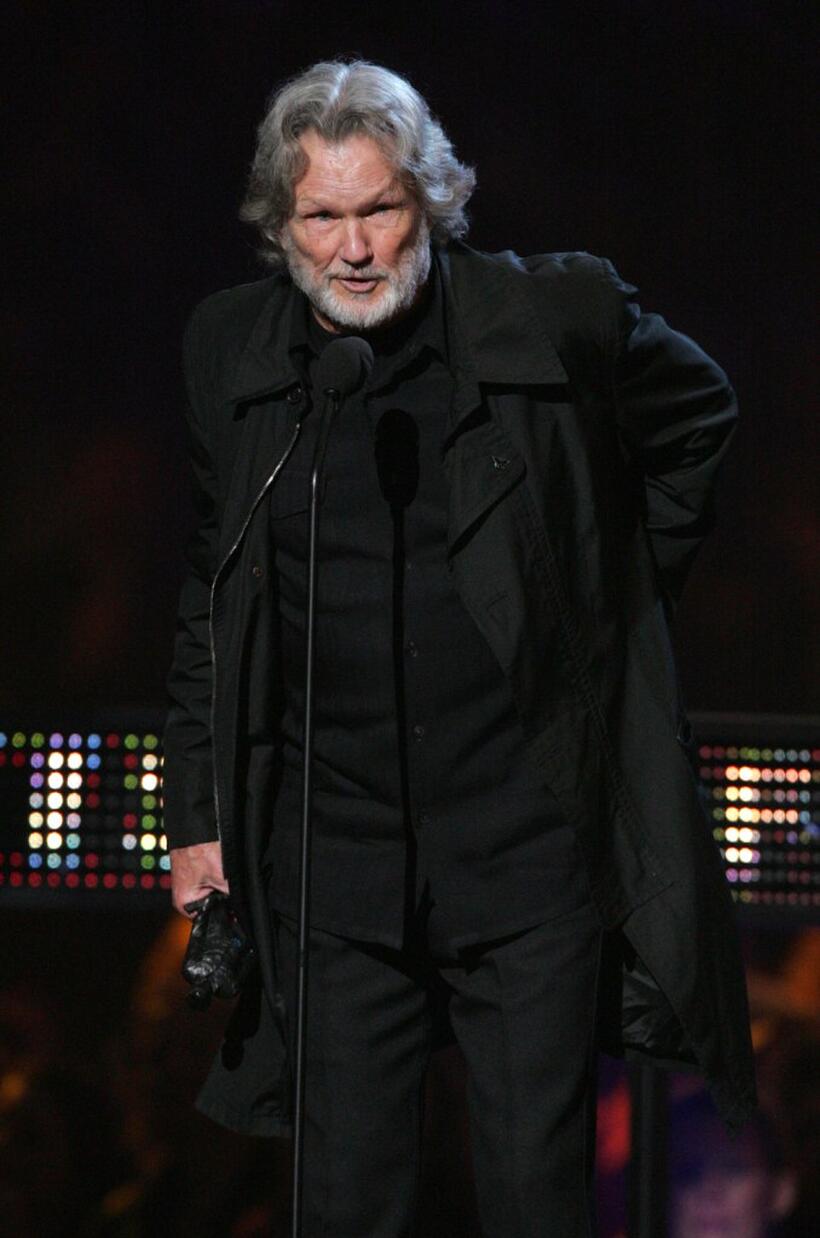Kris Kristofferson at the "Johnny Cash Visionary Award" onstage at the 2007 CMT Music Awards.