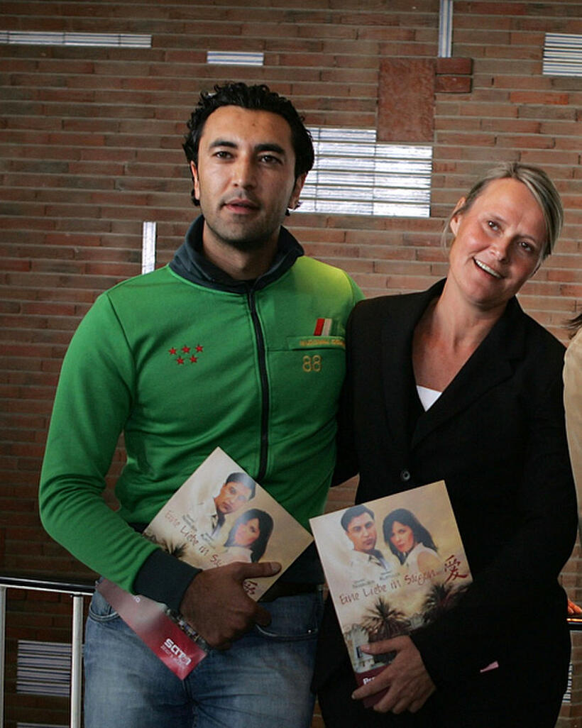 Mehmet Kurtulus and producer Heike Richter-Karst at the photocall of "Eine Liebe in Saigon."