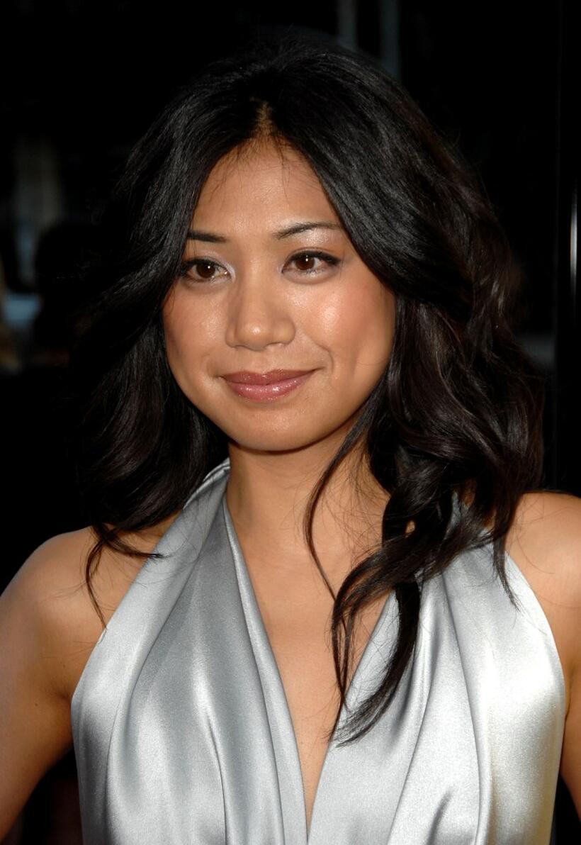 Liza Lapira at the premiere of "The Secret Life Of Bees."