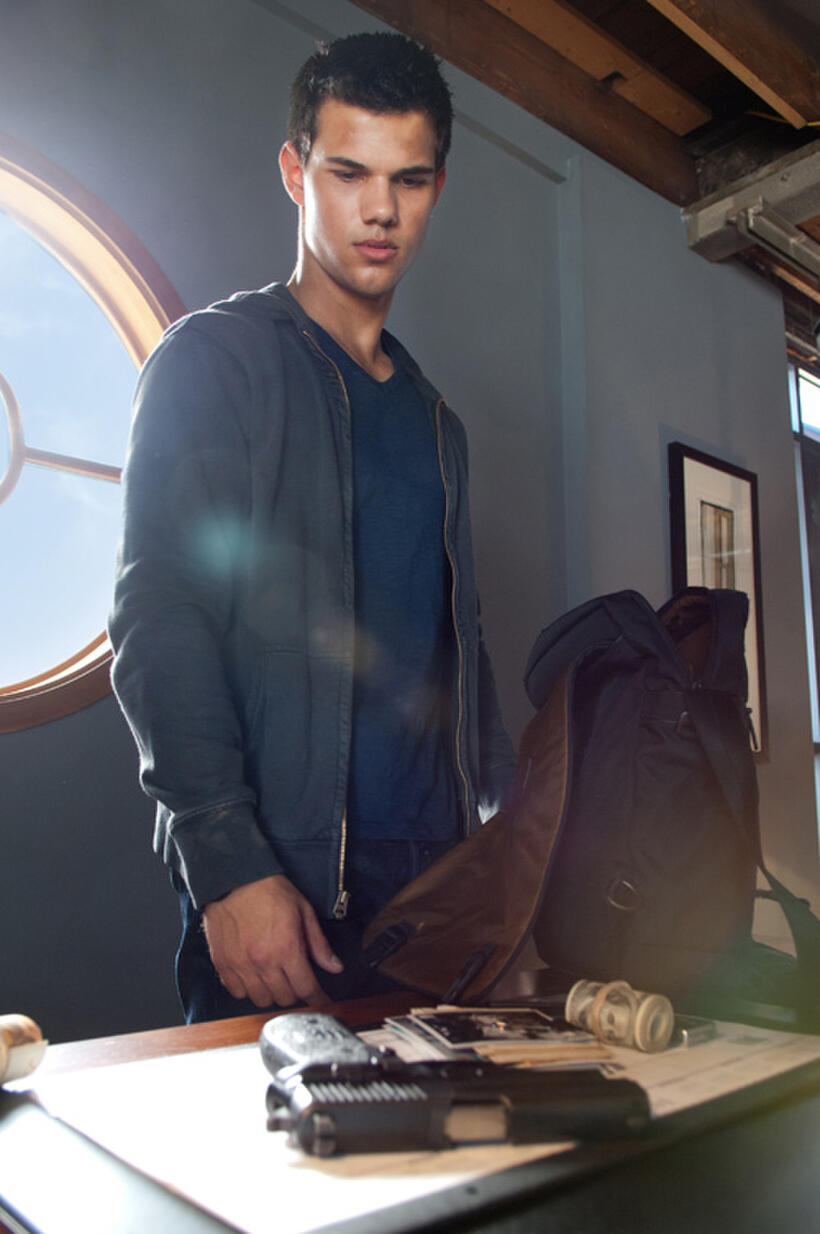 Taylor Lautner as Nathan in "Abduction."