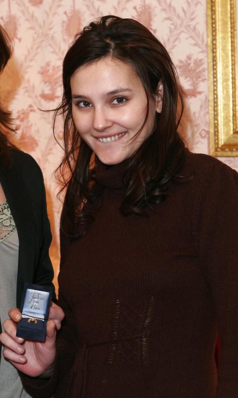 Virginie Ledoyen at the gift lounge "Espace Glamour Chic".