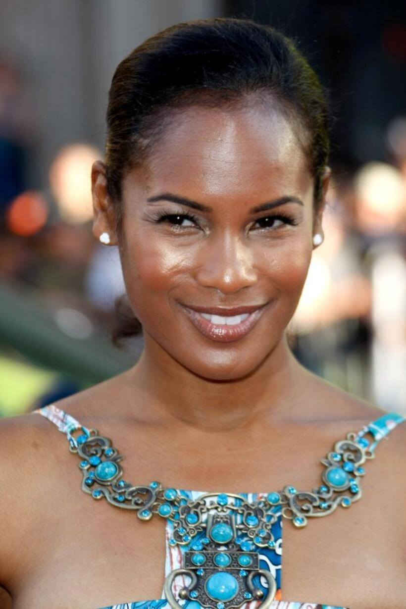 Robinne Lee at the premiere of "Hancock."