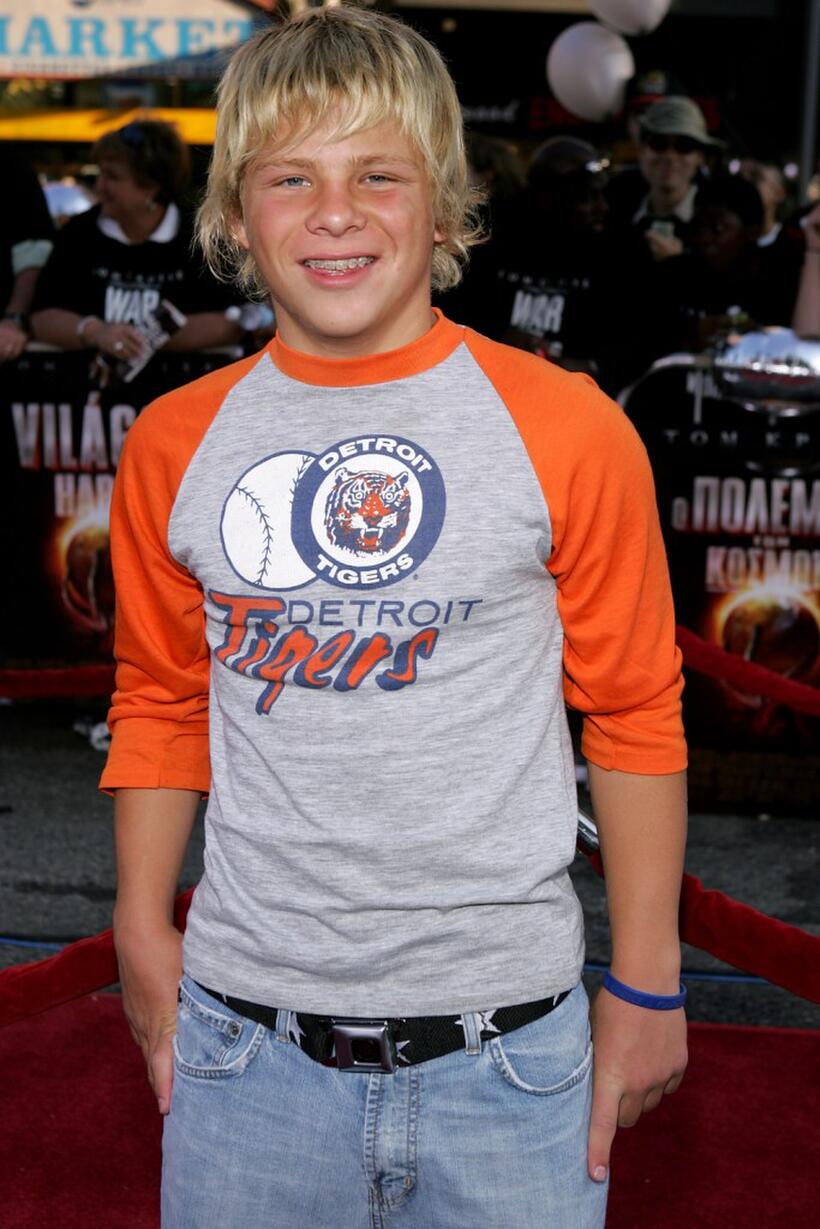 Jonathan Lipnicki at the Los Angeles screening of "War of the Worlds."