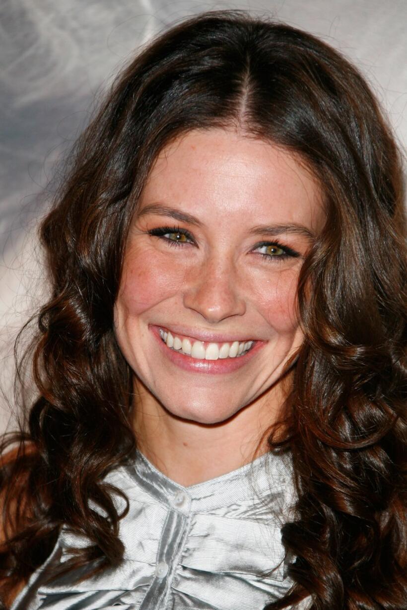 Evangeline Lilly at the Paris premiere of "Et Apres."