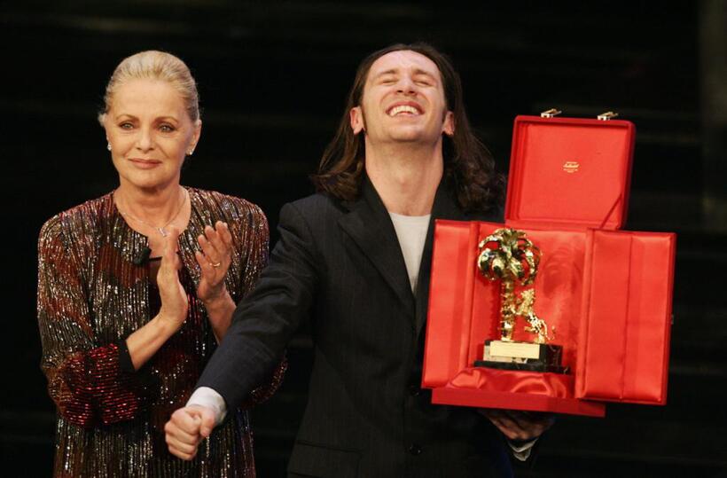 Virna Lisi at the 56th Italian music festival.