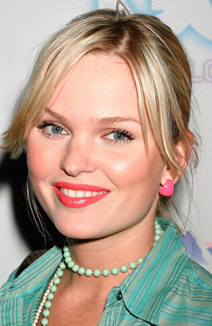 Sunny Mabrey at the GQ Lounge Los Angeles Celebration of "The Art Of Elysium."