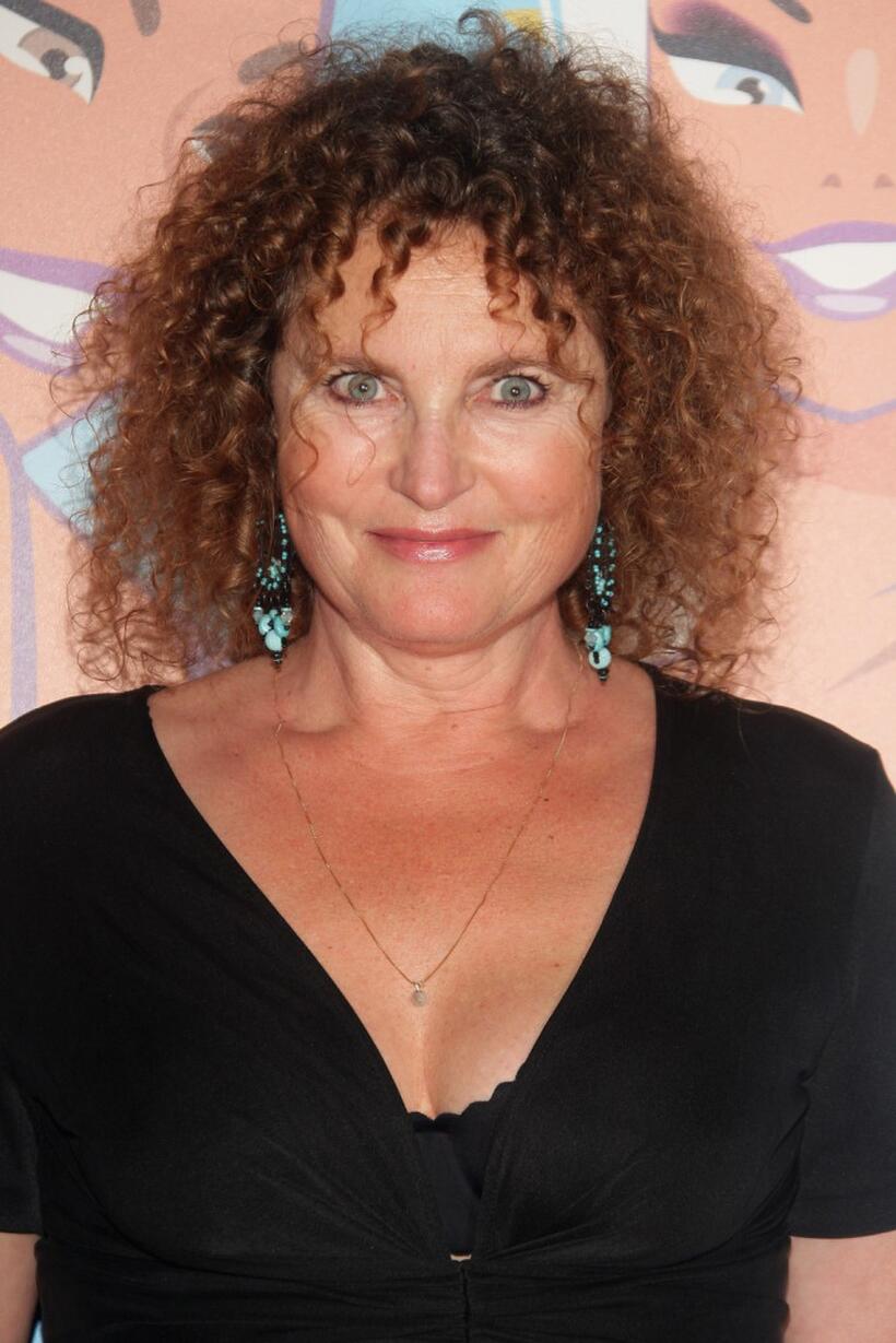 Valerie Mairesse at the premiere of "L ge des ten bres."