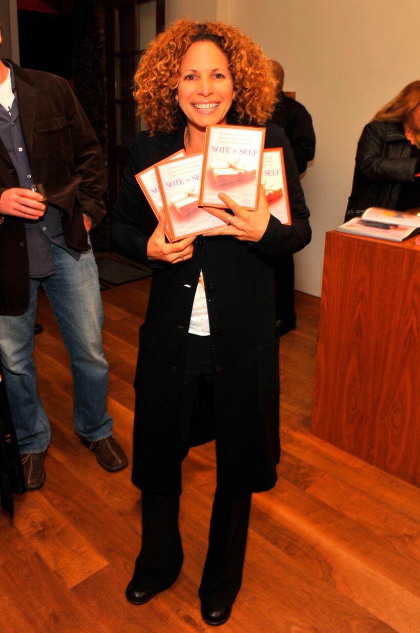 Meredith Scott Lynn at the book launch of "NOTE to SELF."