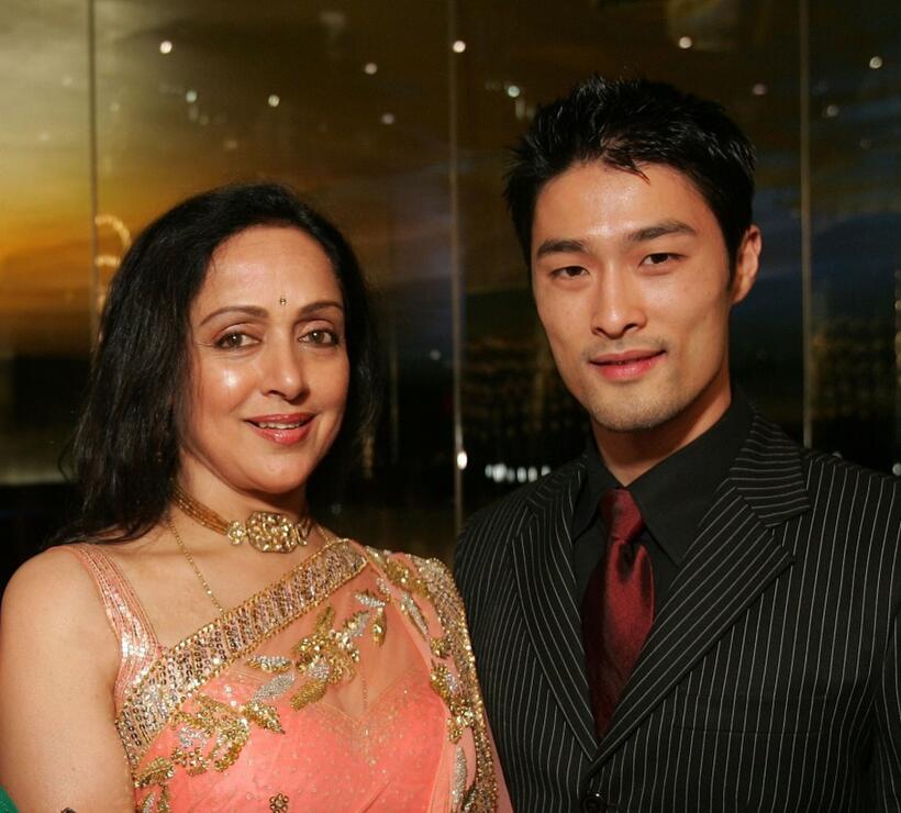 Hema Malini and Johnny Nguyen at the 2007 Bangkok International Film Festival Opening Ceremony.
