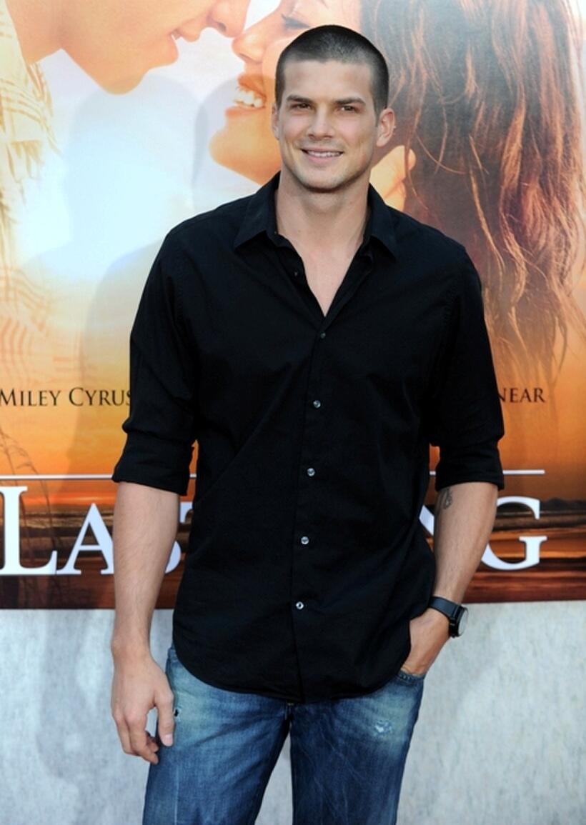 Rick Malambri at the premiere of "The last song."