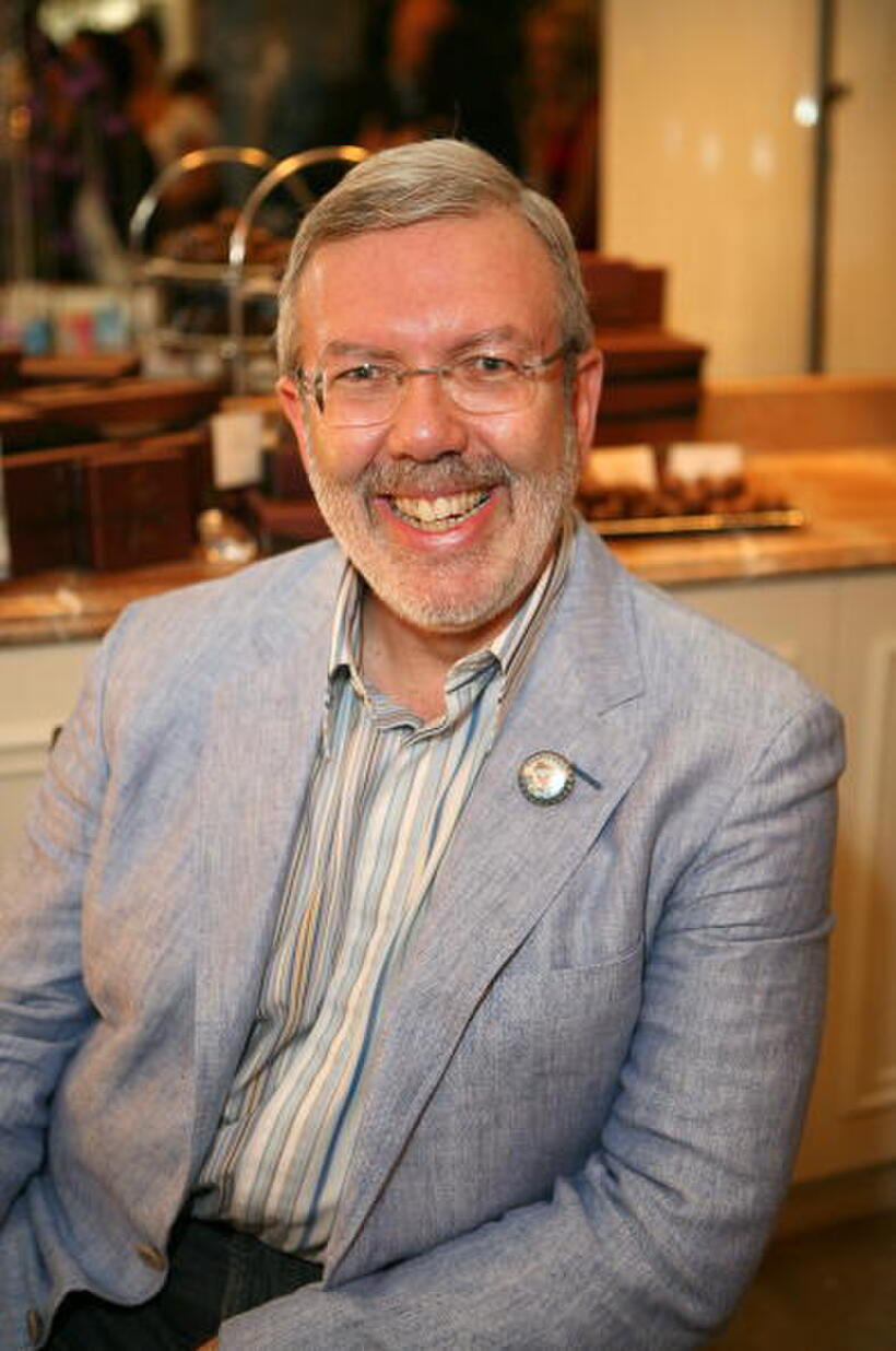 Leonard Maltin at the Emmy "Hearts On Fire" Diamond Indulgence Lounge held at the Peninsula Hotel.