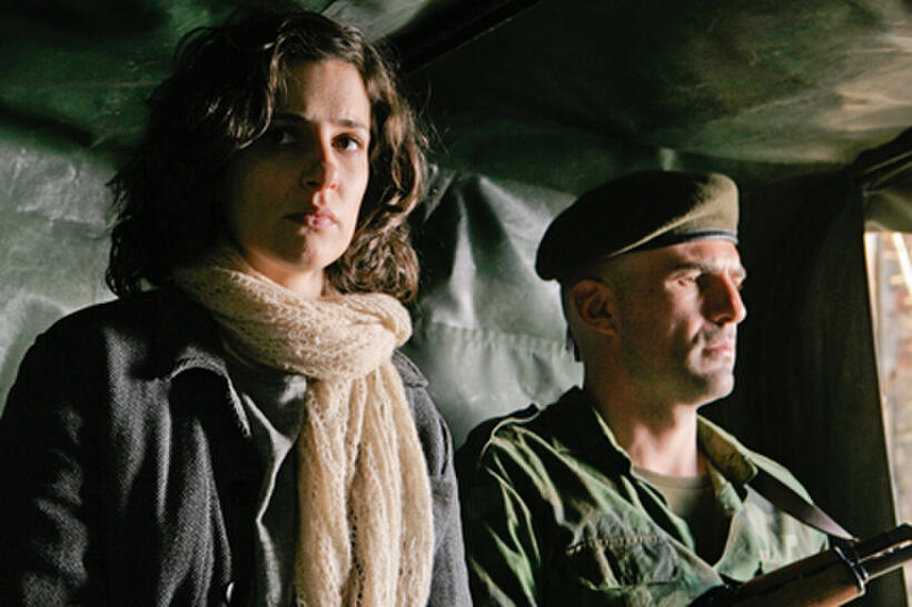 Zana Marjanovic as Ajla and Ermin Sijamija as Vuc in "In the Land of Blood and Honey.''