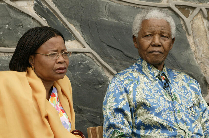 Nelson Mandela and Graca Machel at the Robben Island Press Conference.