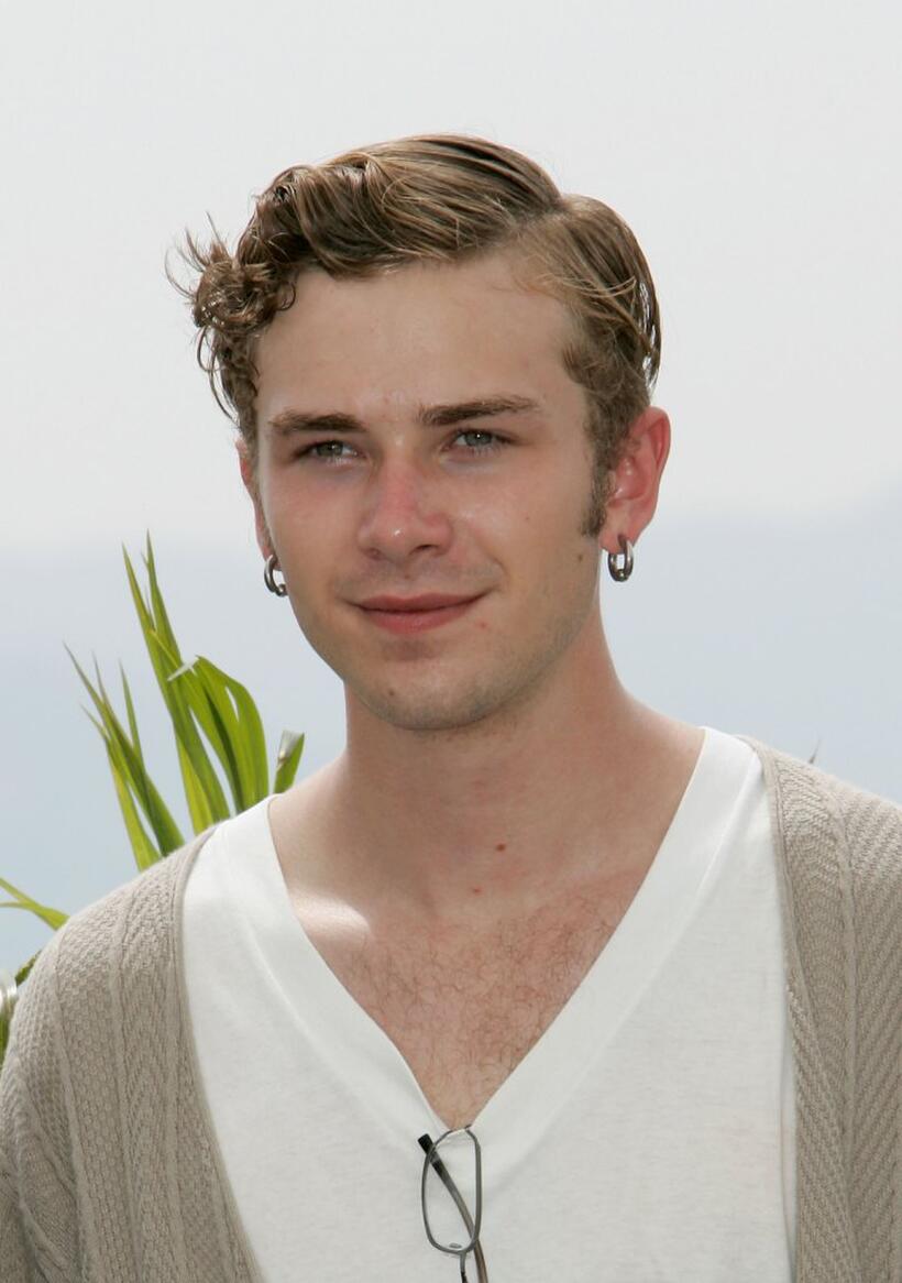 Elias McConnell at the photocall promoting "Paris Je T'aime" during the 59th International Cannes Film Festival.