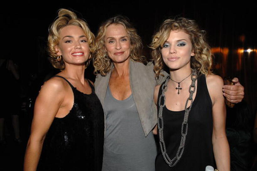 Actresses Kelly Carlson, Lauren Hutton and AnnaLynne McCord at the Season 5 Premiere Of "Nip/Tuck" in Hollywood.