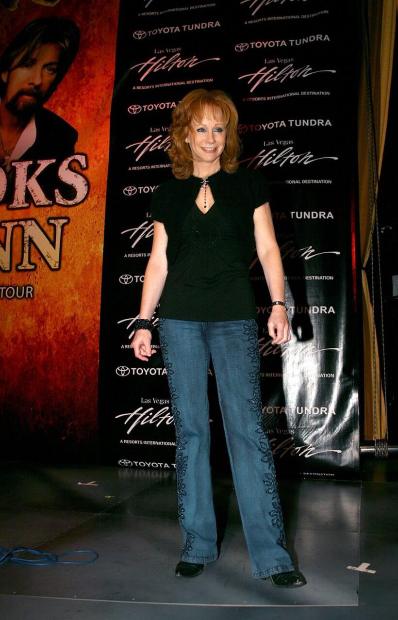 Reba McEntire at the press conference announcing the signing of "Brooks & Dunn" to perform multi-year performances.