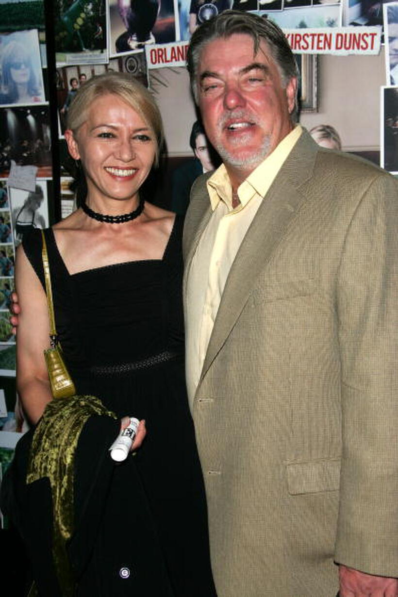 Bruce McGill and Gloria at the premiere of "Elizabethtown."
