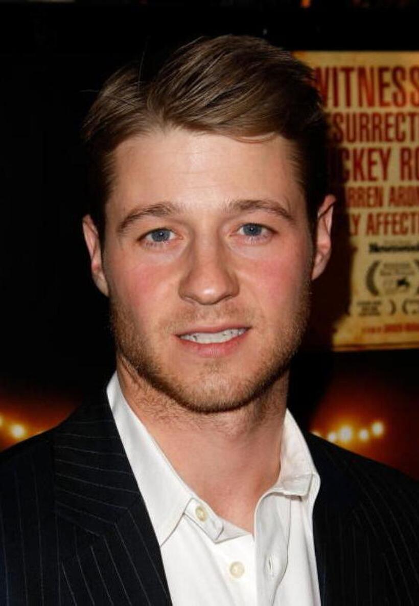 Benjamin McKenzie at the premiere of "The Wrestler."