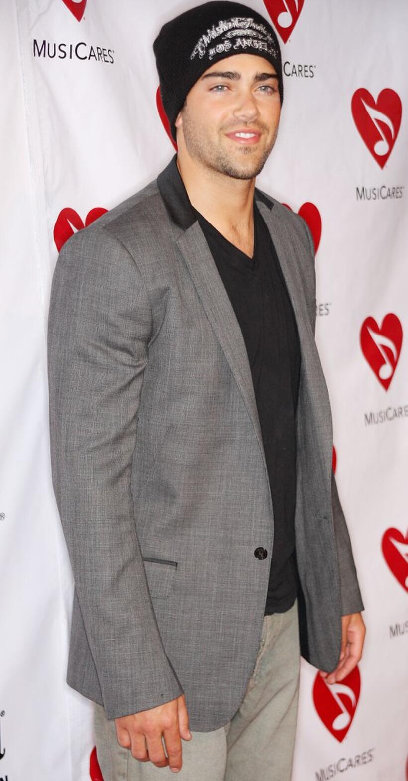 Jesse Metcalfe at the 4th Annual MusiCares Benefit Concert.