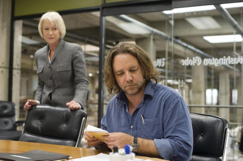 Helen Mirren as Cameron Lynne and Russell Crowe as Cal McAffrey in "State of Play."