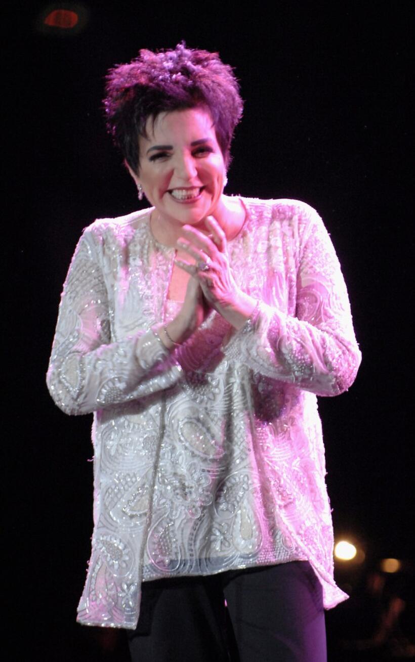 Liza Minnelli at the stage during "Liza a Live" concert.