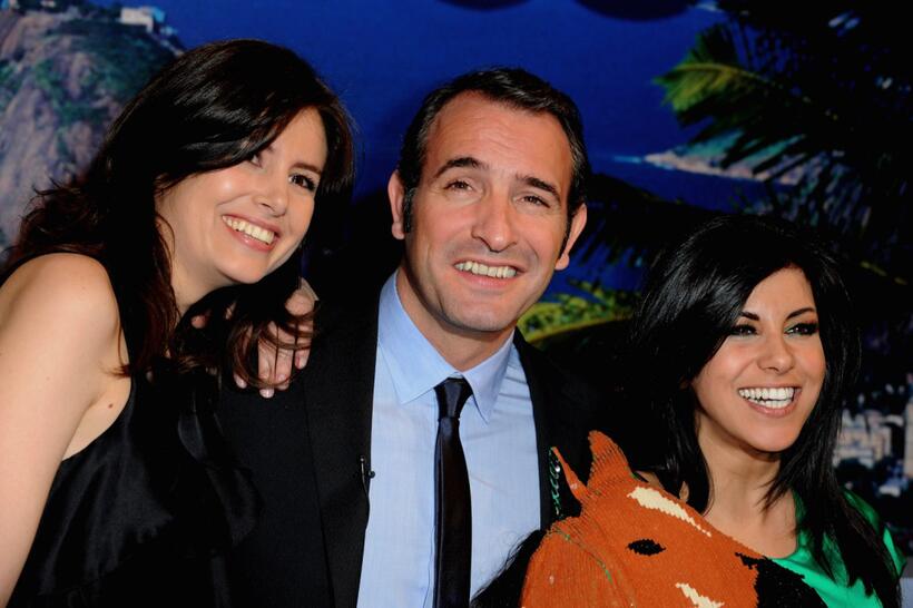 Louise Monot, Jean Dujardin and Reem Kherici at the Paris premiere of "OSS 117 Rio Ne Repond Plus."