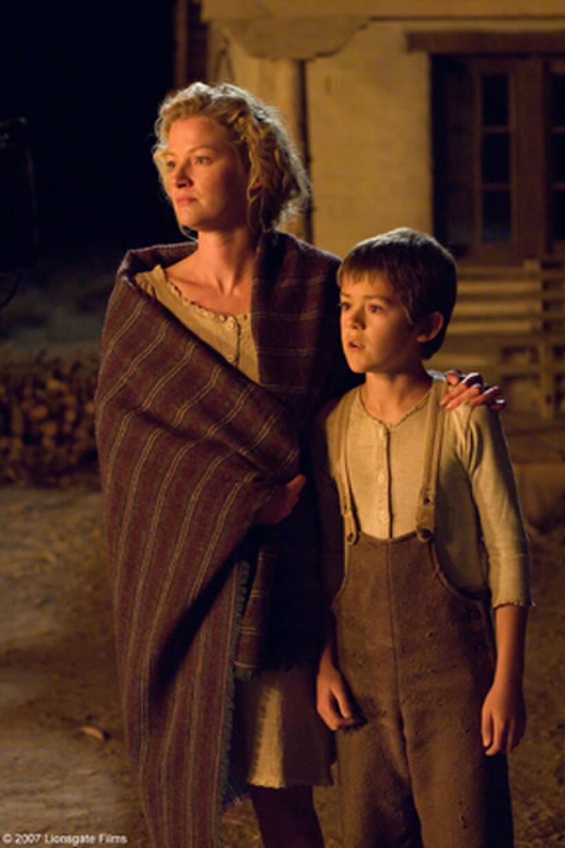 Alice Evans (Gretchen Mol) and Mark Evans (Ben Petry) in "3:10 to Yuma."