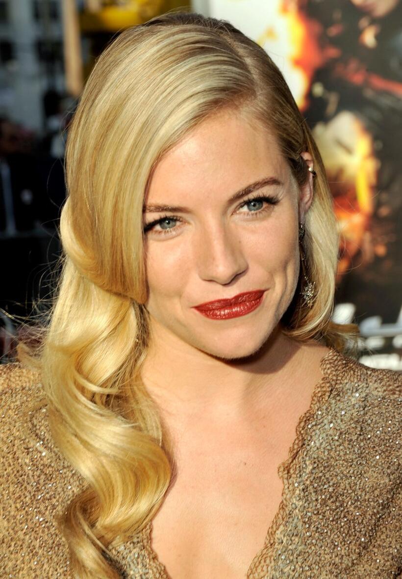 Sienna Miller at the special screening of "G.I. Joe: The Rise Of The Cobra."