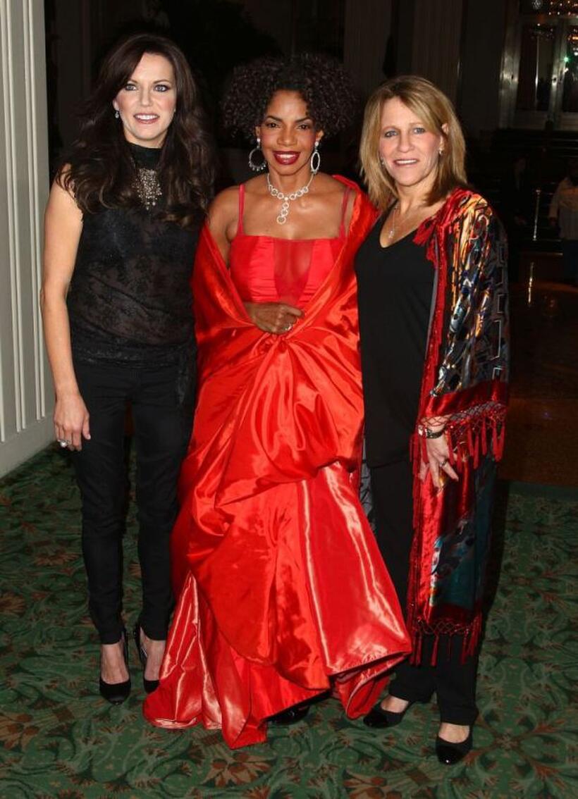 Martina McBride, Michele Balan and Melba Moore at the 2009 Broadcasters Foundation of America Golden Mike benefit gala.