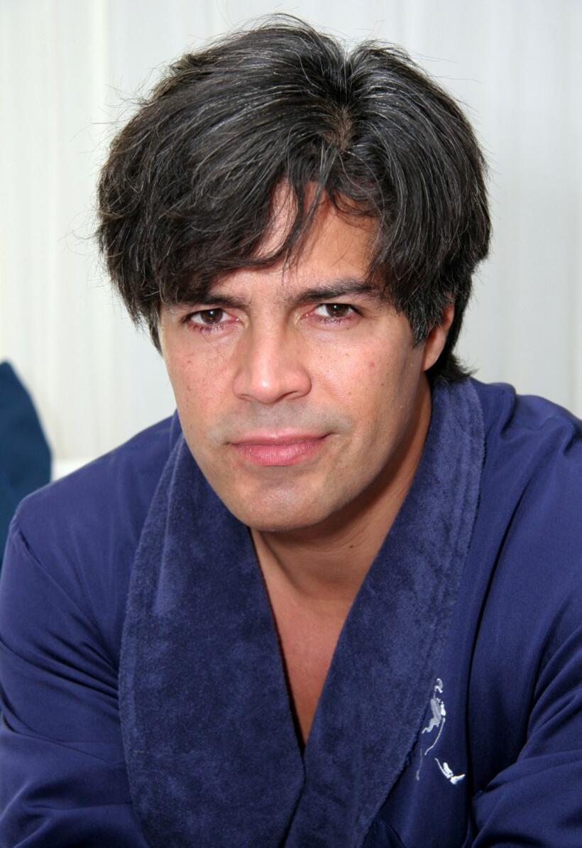 Esai Morales at the Johnnie Walker Blue Label Gentlemens Suite.