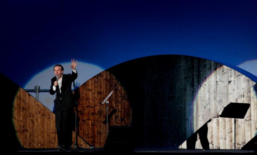 Roberto Benigni performs part of his "Tutto Dante".