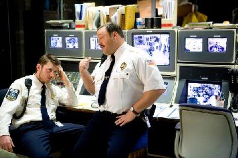 Keir O'Donnell as Veck Sims and Kevin James as Paul Blart in "Paul Blart: Mall Cop."