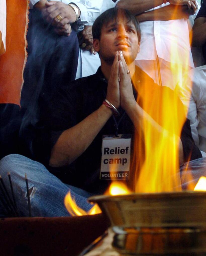 Vivek Oberoi at the puja (religious ceremony) at relief camp in a fishing village near Cuddalore.